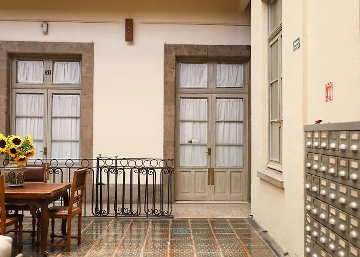 Casa Sauto 2 Bedroom 2ba Balcony Historic Building Apartment Mexico City