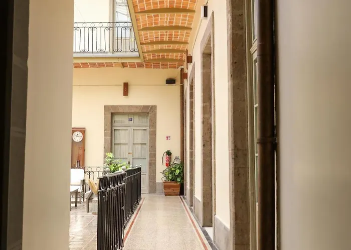Apartment Casa Sauto 2 Bedroom 2ba Balcony Historic Building *